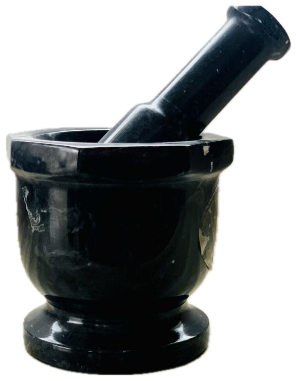 Mortal & Pestle (chatto)